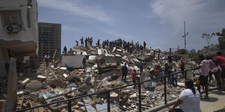 Elevan a 920 el número oficial de muertes por el doble terremoto en Venezuela