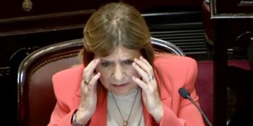 En el Congreso empiezan a creer que es posible la destitución de Adorni a través de la moción de censura