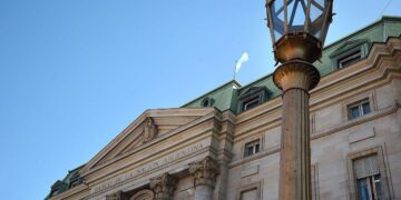 En la era Javier Milei, el Banco Nación otorgó 1.120 créditos hipotecarios a personas políticamente expuestas