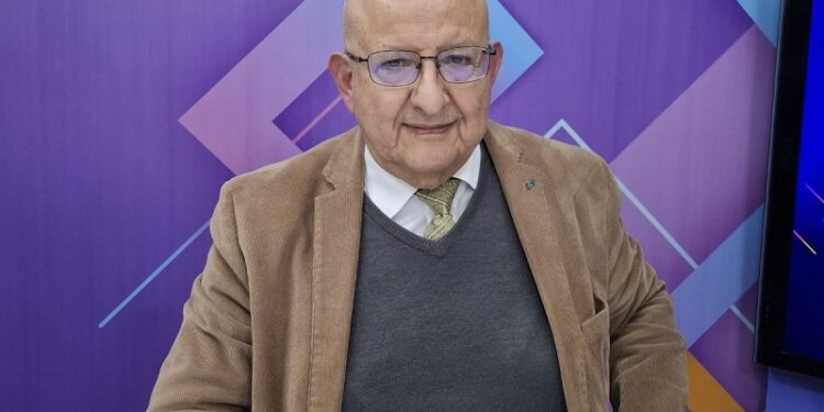 Bombazo: “Estoy evaluando ser candidato a Gobernador” dijo Francisco Figueroa y se posiciona en el espacio de Cristina Fernández