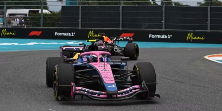 Franco Colapinto sale a pista en el GP de Barcelona de Fórmula 1: horarios, TV, y posiciones