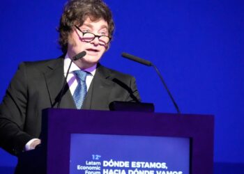 Javier Milei: “El capitalismo de libre empresa está escrito en los Diez Mandamientos”