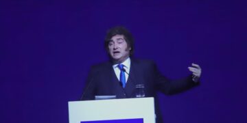 Javier Milei le respondió a Yuval Noah Harari y defendió su proyecto para crear empresas manejadas por IA