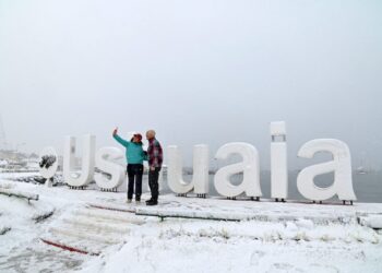 La nieve y los brasileños concentran la expectativa en el Fin del Mundo