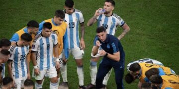 “La peor charla técnica del mundo”: los jugadores de la Selección revelaron detalles de la final con Francia en Qatar