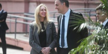 Maratónica jornada del Gobierno para retomar el control de la agenda legislativa y sellar de forma definitiva el caso Manuel Adorni