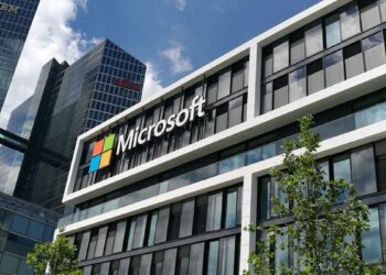 Microsoft presentó Scout, su primer agente de IA para Copilot