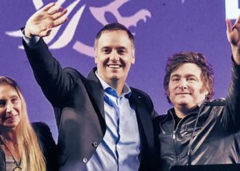 ¿Por qué Javier Milei retiene a Manuel Adorni?