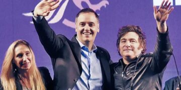 ¿Por qué Javier Milei retiene a Manuel Adorni?