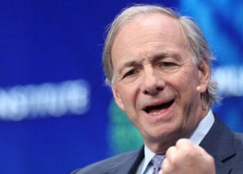 Ray Dalio advierte sobre una burbuja en IA: “Terminará por estallar”