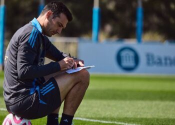 Selección Argentina, EN VIVO: Lionel Scaloni probó equipo para el sábado, Messi y otros cuatro futbolistas entrenaron diferenciados