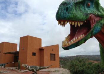 Un pueblo riojano donde hay nidos de dinosaurios puede ser el más lindo del mundo