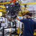 Automotriz vuelve a apostar por ingenieros humanos tras fallas de la inteligencia artificial