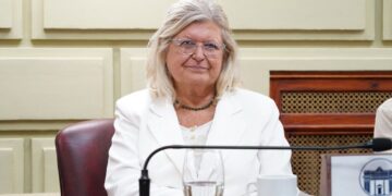 Claudia Balagué: «Si aumentan el piso electoral en Santa Fe, proscriben a las minorías parlamentarias»
