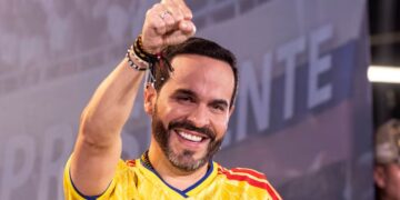 Colombia: Abelardo de la Espriella pidió suspender inmediatamente su transición con Gustavo Petro
