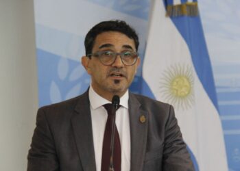 Diego Chaher: “Por la privatización de AySA, el Tesoro recibiría como mínimo u$s500 millones”