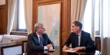 Diego Santilli se reunió con Sergio Ziliotto, que le reclamó por deuda previsional y obras en La Pampa