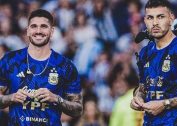 El mundo de las cábalas: otro sentir nacional que hermana al pueblo argentino en la Copa