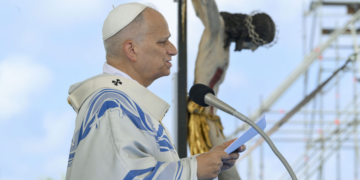 El papa León XIV visitó Lampedusa y pidió a EEUU acoger a los migrantes