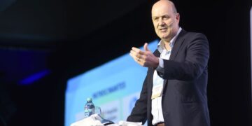 Federico Sturzenegger vuelve a la carga con otro paquete de desregulaciones