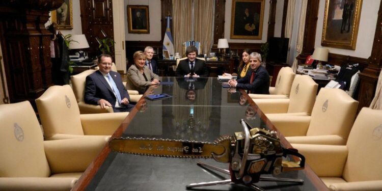Kristalina Georgieva se entrevistó con Javier Milei en Casa Rosada y ahora participa de la reunión de Gabinete ampliado