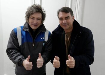 La agenda de Javier Milei en Brasil: encuentro con Flávio Bolsonaro y una distinción en San Pablo