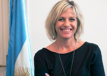 La Legislatura repudia el recorte del 30% de salarios a docentes porteños que trabajan en vacaciones