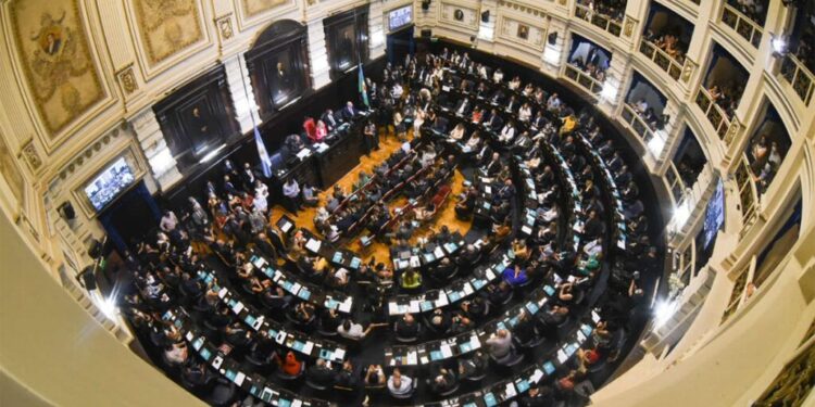 «La Liga»: quiénes son los intendentes bonaerenses que buscan un lugar en la mesa de decisión del peronismo