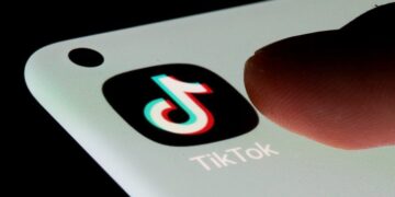 La Unión Europea acusó a TikTok de poner en riesgo la privacidad de menores y podría aplicarle una multa millonaria