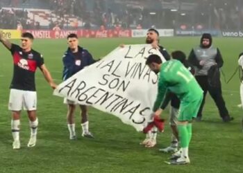 Las posibles sanciones de la Conmebol a las que se enfrenta Tigre por mostrar una bandera de Malvinas