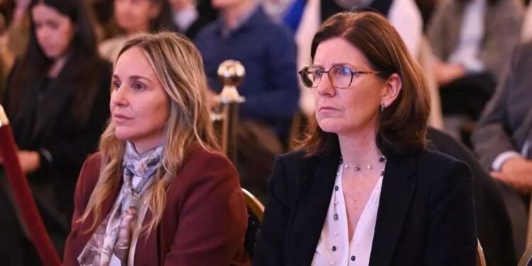 Legislatura porteña: un foro conservador reunió a dirigentes del PRO y LLA contra el aborto y la ESI