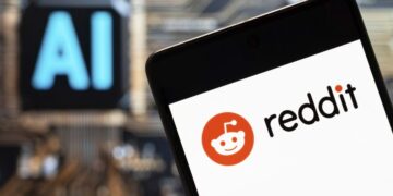 Reddit usa Inteligencia Artificial para combatir el spam creado por bots