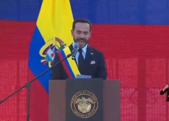 Abelardo De la Espriella asumió en Colombia y prometió una “transformación profunda” para construir la “Patria Milagro”