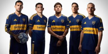 Boca lanzó su nueva camiseta titular: ¿cuánto vale?