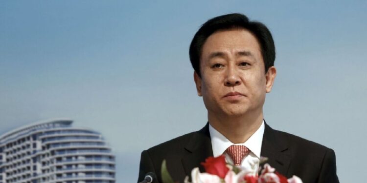 Condenan a cadena perpetua por fraude a Hui Ka Yan, el fundador de Evergrande