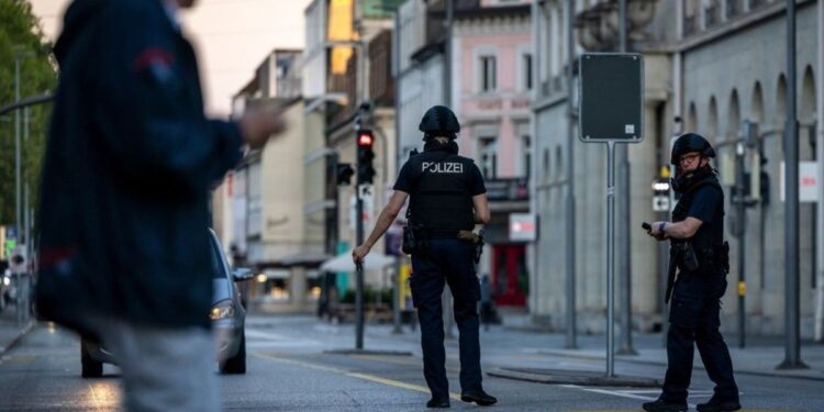 Conmoción por un tiroteo durante una fiesta electrónica en Suiza que causó un muerto y cinco heridos