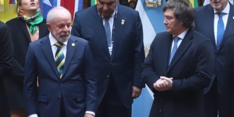 Diputados exigen explicaciones al Gobierno por la crisis con Brasil y alertan por el impacto sobre la industria
