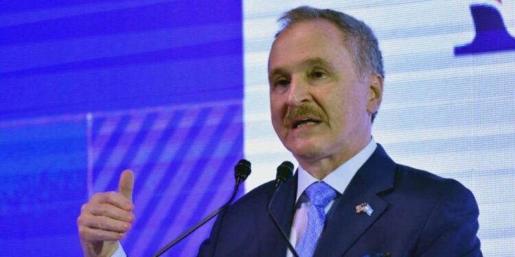 EEUU volvió a advertir por tecnología china en Vaca Muerta y habló de “riesgos de espionaje”
