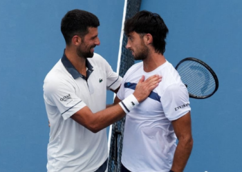 El argentino Thiago Tirante dio la sorpresa y eliminó a Novak Djokovic