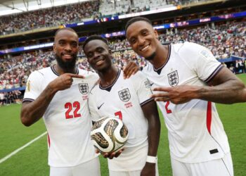 El inglés que pasó de jugar contra la Selección argentina en el Mundial 2026 a ser acusado por agresión