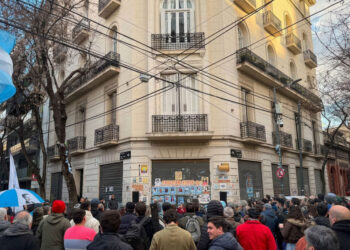 El peronismo se reparte tareas y debate en pos de la estrategia más eficaz y poderosa