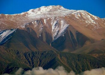 El retorno de Rivadavia, 200 años después: la extranjerización de las tierras que propone Milei