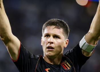 Estudiantes arrolló a Universidad Católica y avanzó a los cuartos de final de la Copa Libertadores