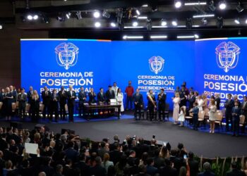 Javier Milei participó de la asunción de Abelardo De la Espriella en Colombia