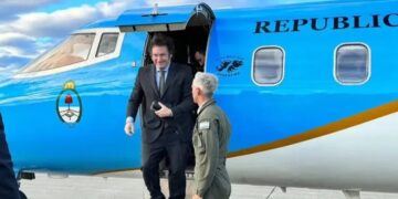Javier Milei partió rumbo a Ecuador y no estará presente en la sesión por el proyecto de inviolabilidad de la propiedad privada