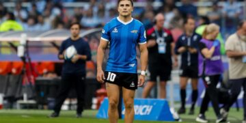 Jugador de Los Pumas fue sancionado por “conducta intimidatoria” con un árbitro ante Inglaterra