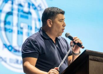 La CGT cuestionó al Gobierno por el salario mínimo y advirtió que busca montar “un show”