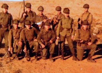 Malvinas: impulsan un amparo para determinar la legalidad de una medida que dio de baja veteranías