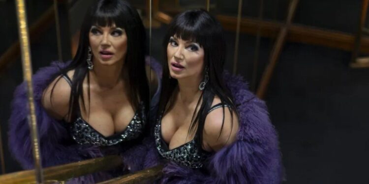 “Moria”, la serie inspirada en la vida de Moria Casán ya está disponible en Netflix