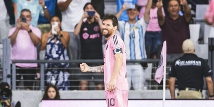 Otro día en la oficina: Lionel Messi metió cuatro goles en el triunfo del Inter Miami
